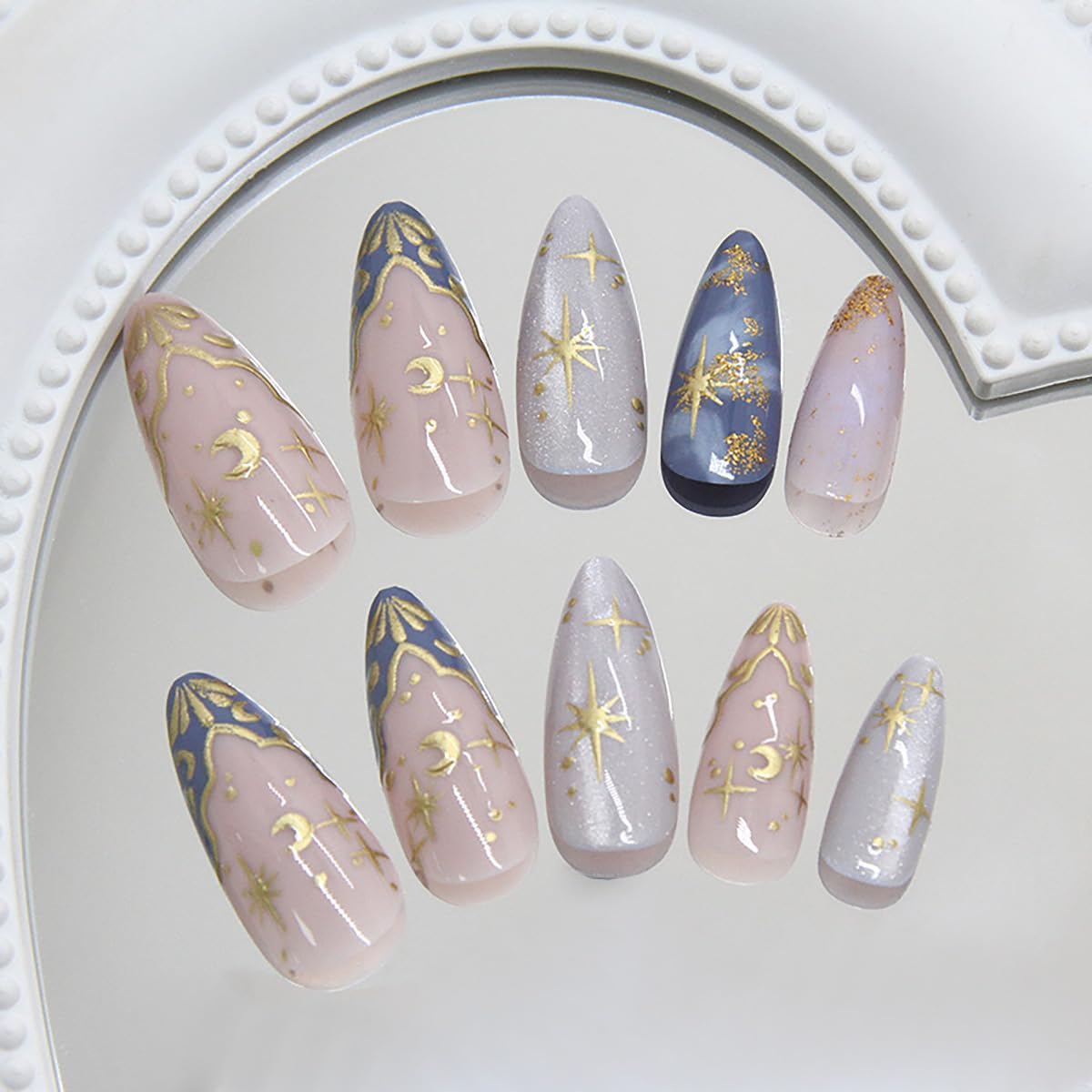 24Pcs Gold Star Press on Nails Medium Almond Fake Nails 3D Gold Chrome Star Moon Glossy Designs Nude Pink Stick on Nails French Tip False Nails Full Cover Acrylic Artificial Nails for Women Girls
