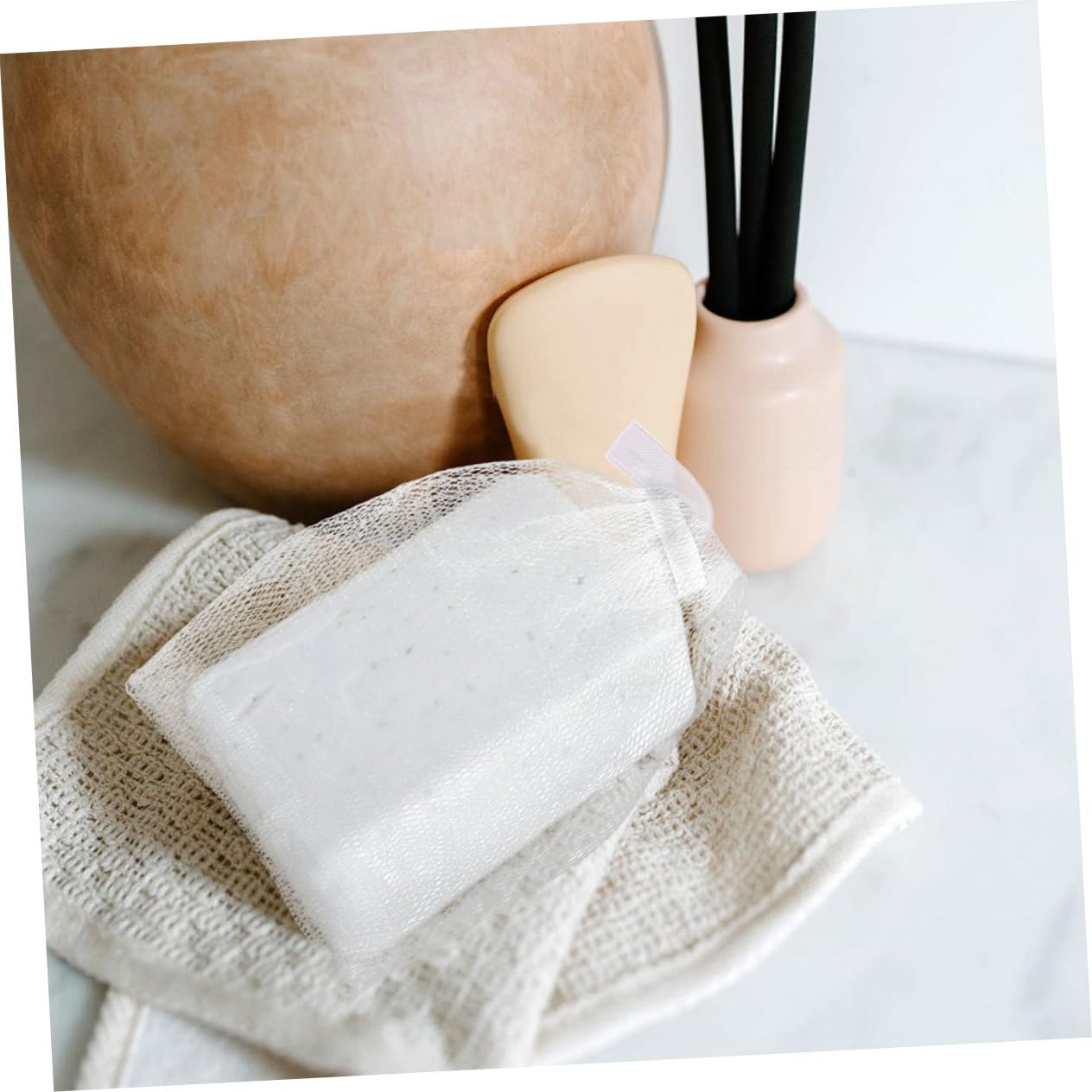 minkissy 4pcs Facial Foaming Nets for Soap Exfoliating Bubble Maker Pouches for Gentle Face Wash Skincare Routine Sponge Flower Design