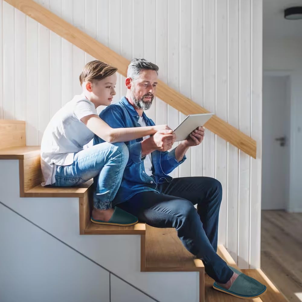 Non-Slip Disposable Slippers - 2-6 Pairs, Washable Velvet Closed Toe for Guests, Hotel & Spa