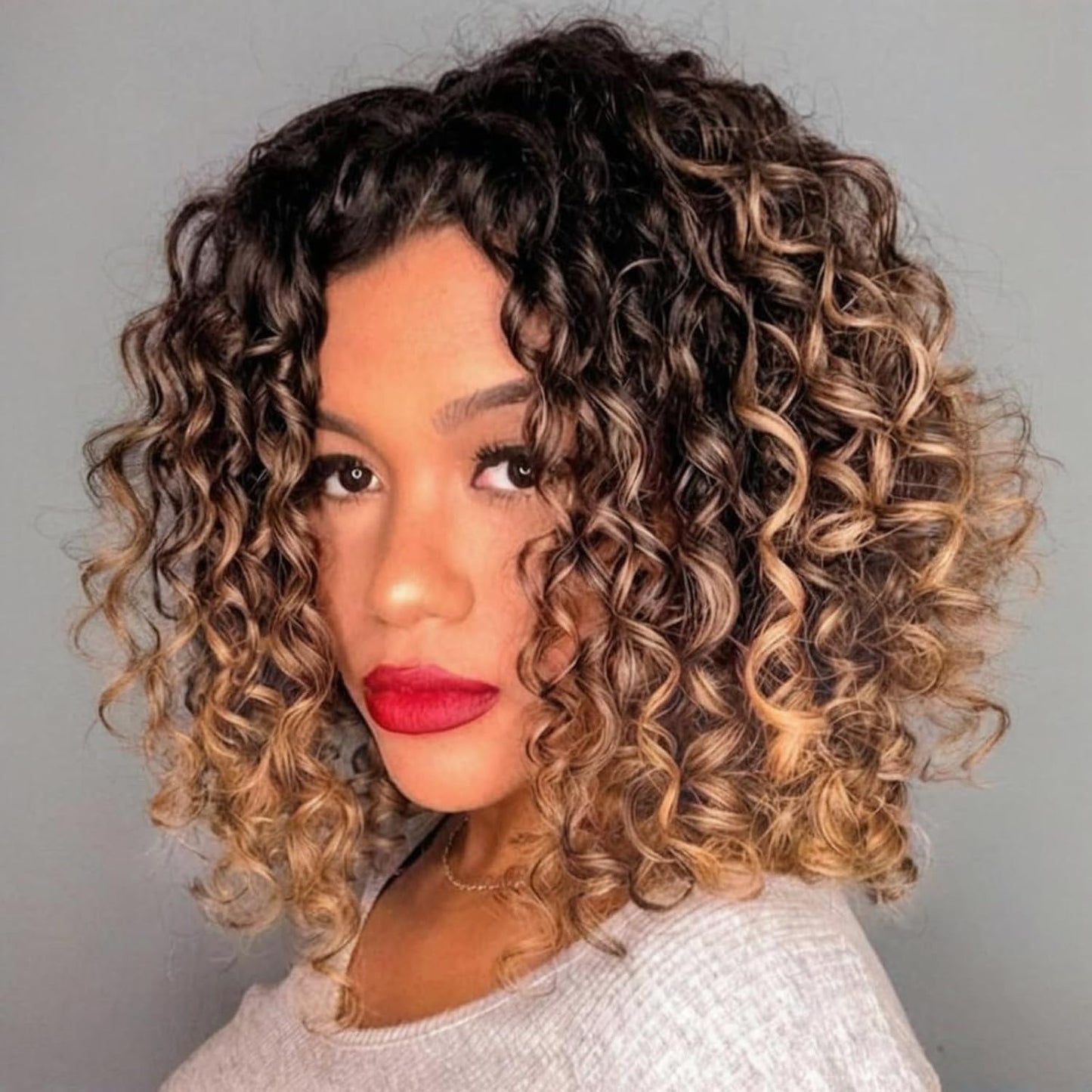10 Inch Ombre Honey Blonde Gogo Curl Crochet Hair - 8 Packs Ocean Wave Short Curly Braids for Women & Kids