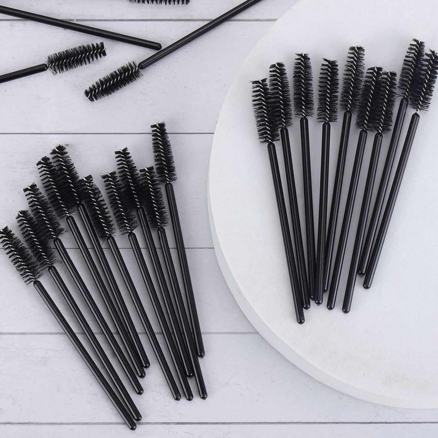Disposable Mascara Wands - 1000 Colorful Eyelash Brushes & Spoolies for Extensions