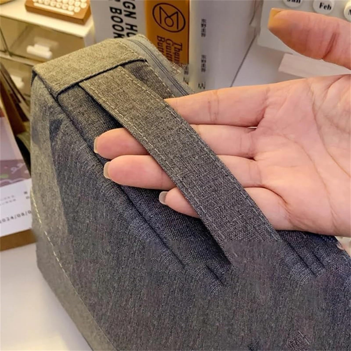 DASHENRAN Standing Makeup Bag, Portable, Large Capacity, Doresty Stand up Makeup Bag, Vertical Large Opening Waterproof Multifunctional Make up Bags with Compartments, Travel-Friendly (Purple)