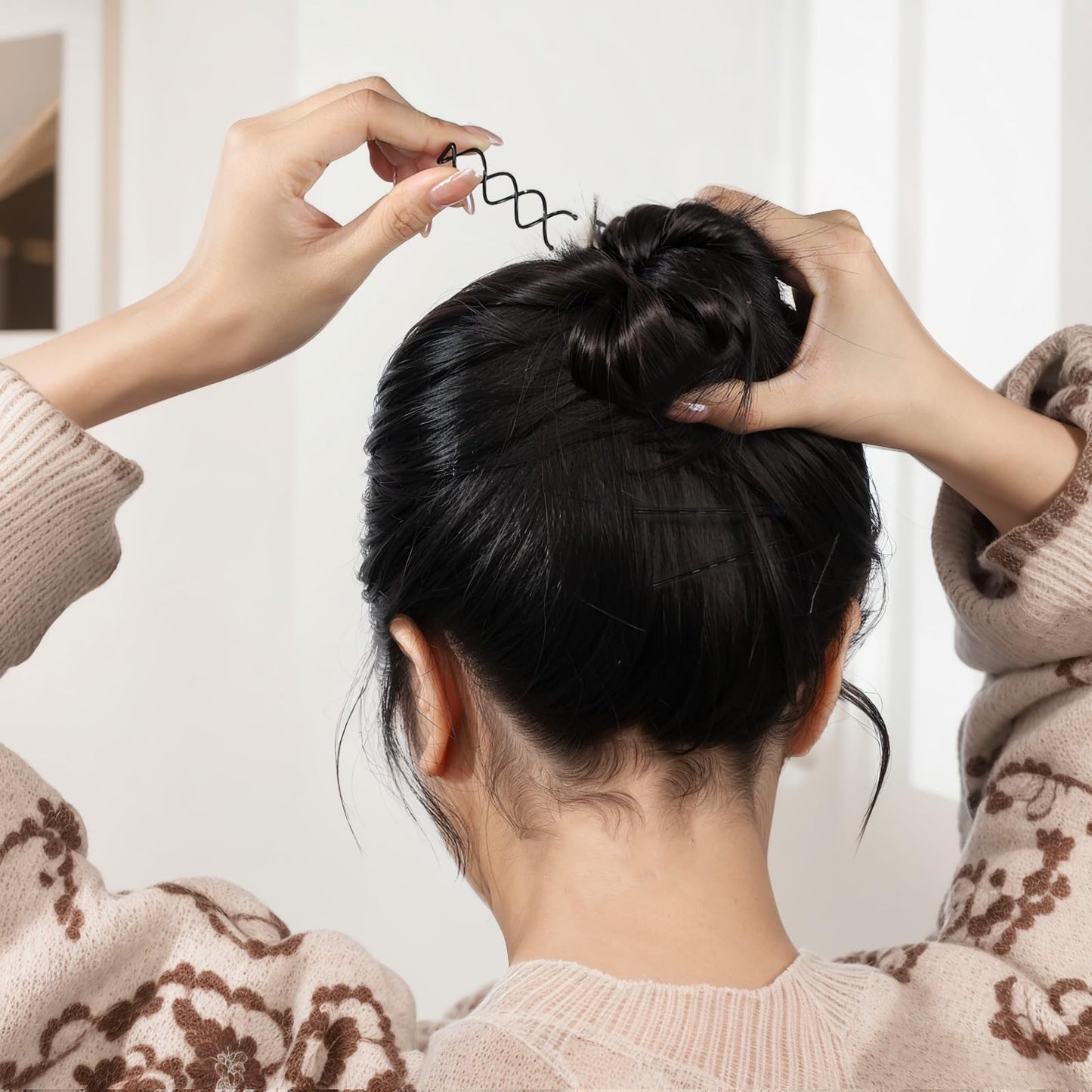 20PCS Spiral Hair Pins, Spin Pins Spiral Bobby Pins for Girls, Women and Kids, Non-Scratch Round Clip & Bun Twist, Stylish Bun Bobby Pins, Premium Spin Pins for Hair, Black