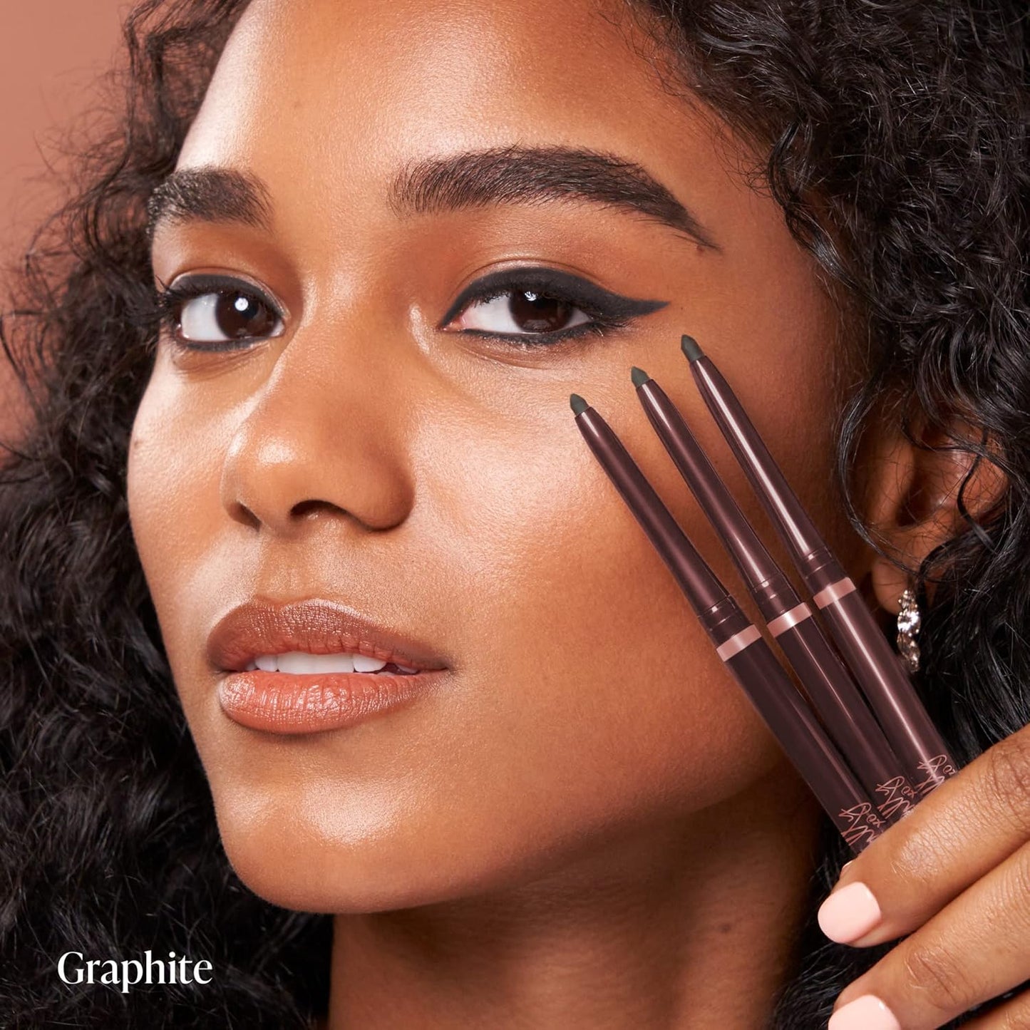 Evercolor Waterproof Gel Eyeliner - Onyx | Long-Lasting, Smudge-Proof Retractable Liner