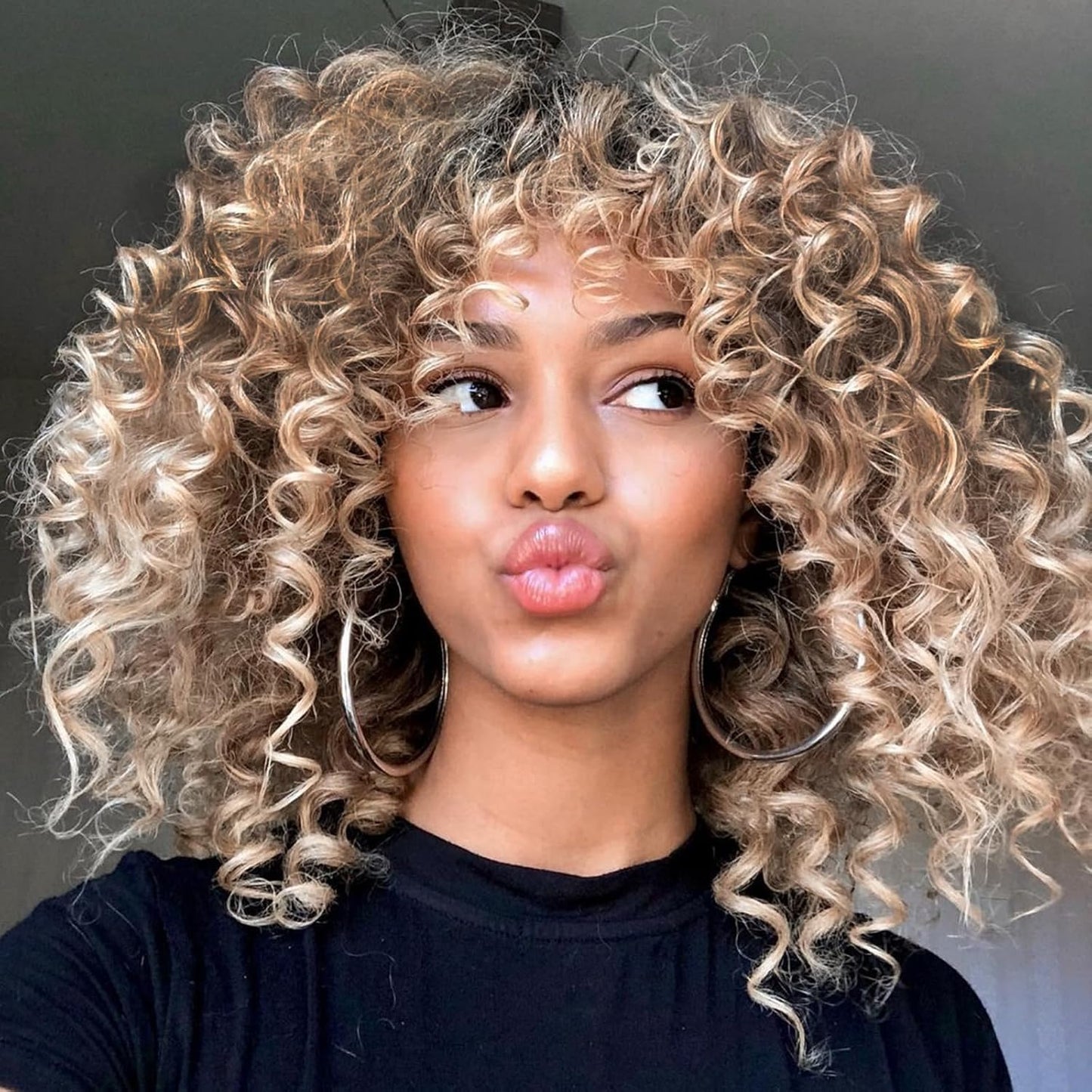 10 Inch Ombre Honey Blonde Gogo Curl Crochet Hair - 8 Packs Ocean Wave Short Curly Braids for Women & Kids