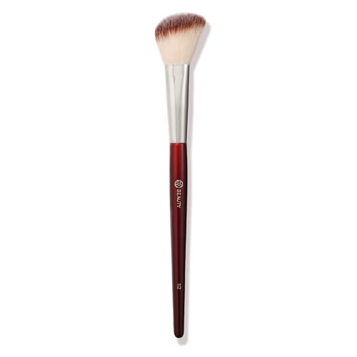 Small Angled Makeup Brush for Blush, Highlighter & Contouring