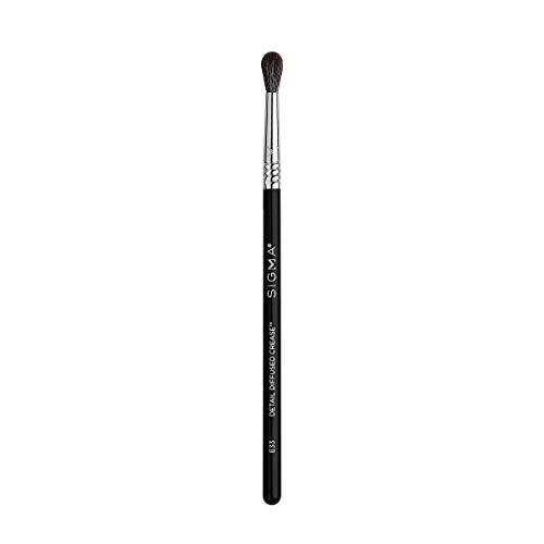 Detail Diffused Crease Brush - E33 by SIGMA for Women - 1 Pc Brush