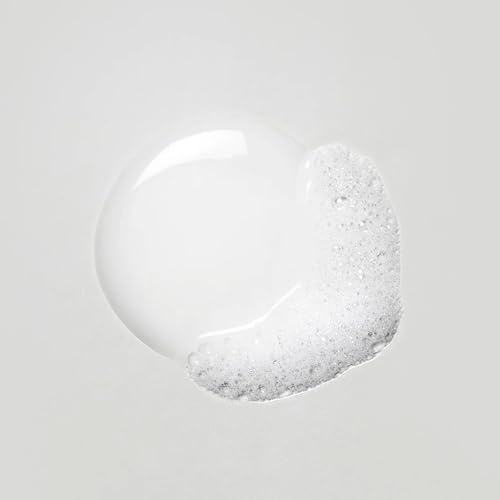 Davines OI Body Wash, Gently Cleansing Moisturizing Body Wash for All Skin Types - Hydrates & Softens Skin with Antioxidant Roucou Oil - Rich Creamy Foam with Signature OI Scent, 9.47 Fl Oz