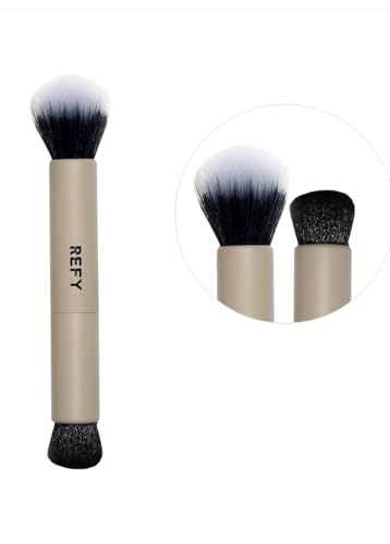 Dual-Fiber Makeup Brush for Face Contouring & Blending - Angled Design