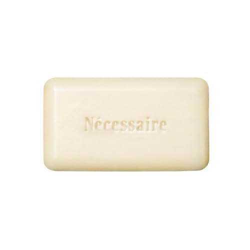 N?cessaire The Body Exfoliant Bar. 2% Physical Exfoliant. 5 Ceramides. Niacinamide. Smooth KP, Rough Patches, Ingrown Hairs. Fragrance-Free. 140 g / 5 oz