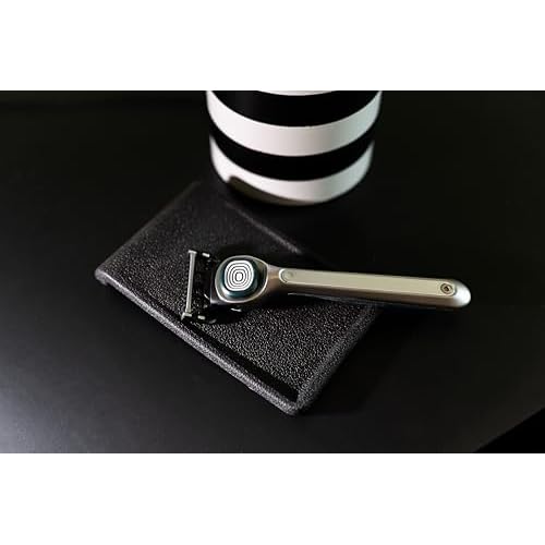 GALLINE Carbon Blade Saver Pad (Black Manner Upgrade Version) ? Extends Razor Life up to 12x, Compatible with Gillette Multi-Blade Razors, Made in Korea.