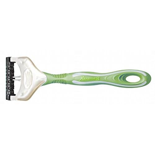 Schick Xtreme3 Women's Disposable Razors with Hawaiian Tropic Scented Handles, 4-Count (Pack of 2)