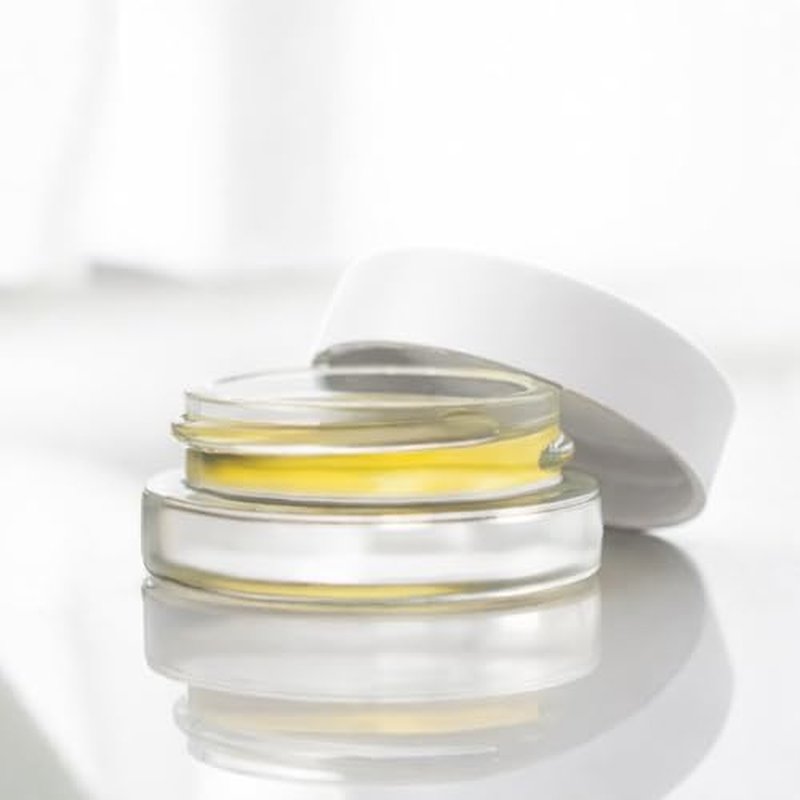 (90 Pack) 7ml Low Profile Thick Glass Jars with White Lids - Airtight Containers for Oil, Lip Balm, Wax, Cosmetics