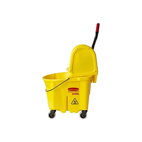 Rubbermaid Commercial 31-Quart Tandem Mop Bucket & Wringer - Yellow