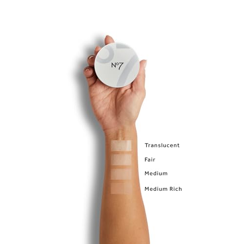 No7 Flawless Finish Loose Setting Powder - Mattifying & Blurring Setting Powder to Set Makeup for a Shine-Free, Airbrush Finish - Helps Soften the Appearance of Fine Lines - Fair (0.71 oz)
