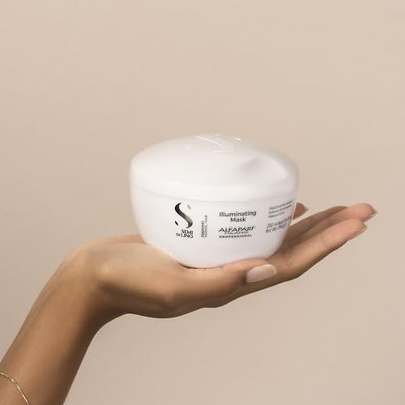 Alfaparf Milano Semi Di Lino Diamond Illuminating Hair Mask - Color Safe Deep Conditioner for Color Treated Hair - Adds Shine and Body - Sulfate, Paraben and Paraffin Free - Professional Salon Quality