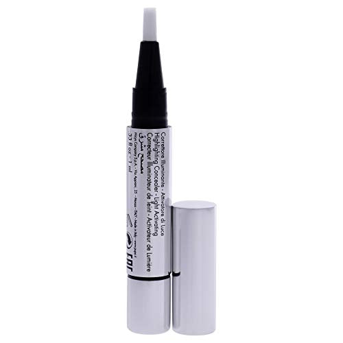 Pupa Milano Active Light Highlighting Concealer - Illuminating Light Activator - Brightens Face and Minimizes Signs of Tiredness - Promotes a Radiant Appearance - 001 Luminous Ivory - 0.33 Oz