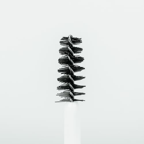 Borboleta Brow Serum, Eyebrow Serum for Thicker, Fuller Looking Brows