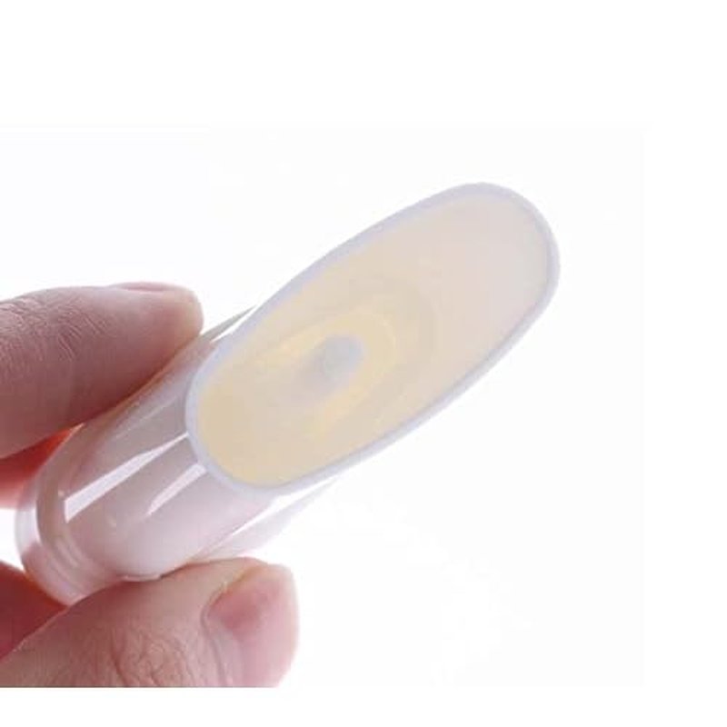 20 PCS 15ml White Empty Plastic Oval Deodorant Container Oval Lip Balm Tubes Lipstick Tube 0.5 Oz Deodorant Containers Oval Twist-Up Tubes BPA-Free for DIY Homemade Crayon Chapstick Holder