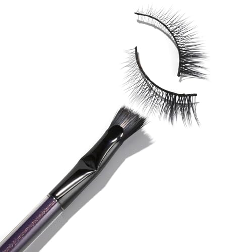 Kevyn Aucoin Angled Fan Mascara Brush: Achieve feathered, separated lashes with any mascara. Dual-fiber design ensures a clean & even application for voluminous lashes. No clumps. Makeup artist go to.