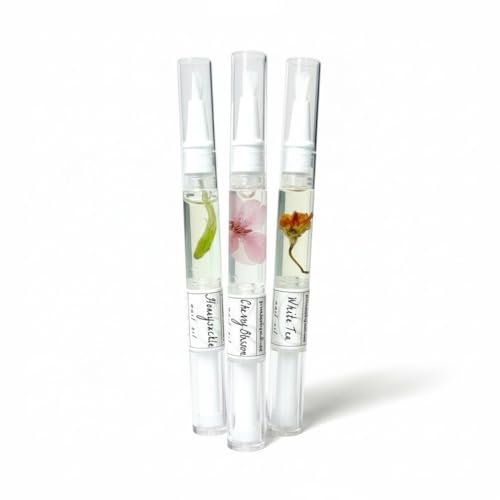 Lavender Cuticle Oil Trio- CLEAN BEAUTY AWARD WINNER- Professional Manicure and Pedicure Set- Nourishes, Strengthens, Protects (Pack of 3)