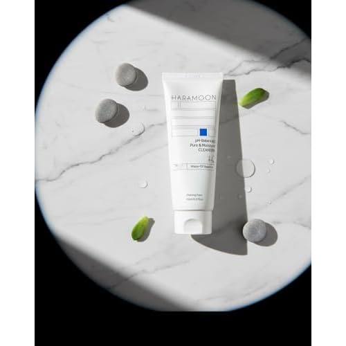 Pure Moisture Cleanser |Gentle Korean Face Wash | Purifying & Hydrating | Centella, HA, Niacinamide | Vegan, EWG Verified