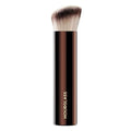 Hourglass Vanish Seamless Finish Foundation Brush