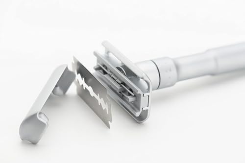 Merkur Futuro 700 Adjustable Safety Razor Matte Chrome - German Craftsmanship, Plastic-Free, Secure Snap-On Cap, Straight Bar, Customizable Shave