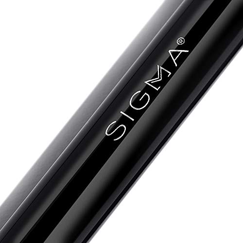 Sigma Beauty Professional E40 Tapered Blending Eye Makeup Brush with SigmaTech fibers Blending eyeshadow Brush