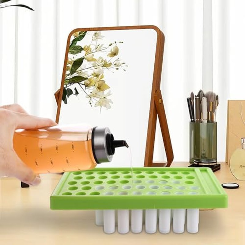 200 Pcs Lip Balm Tubes 5g Empty Plastic Lip Gloss Balm Containers with Filling Tray and Spatula, White Empty Chapstick Tubes for DIY Homemade Lipsticks, Solid Perfume