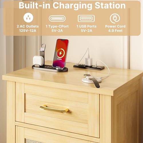 Decofy Rattan Nightstand Set of 2 with Charging Station, Drawer & Cabinet - Natural Boho Style