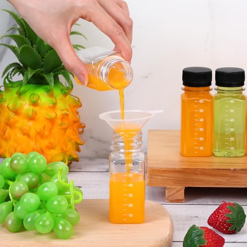 Roshtia 100 Pcs 2 oz Plastic Bottle with Caps for Liquids Small Clear Ginger Shots Bottles with Scale Reusable Mini Jars with Lids and 15 Pcs Funnel 3 Labels for Juice Sauce Bulk Portable Travel