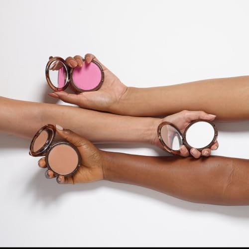 Mulberry Street Powder Bronzer by Roxanne Rizzo - Delicately Infused with a Golden Undertone - Experience a Golden Highlight Without Shimmer - Perfect for Adding Warmth and Dimension to Your Look