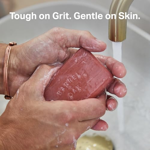 Barrel & Oak Red Clay Exfoliating Bar Soap Bourbon Cedar 6 Oz 3-Pack - Men’s Grooming