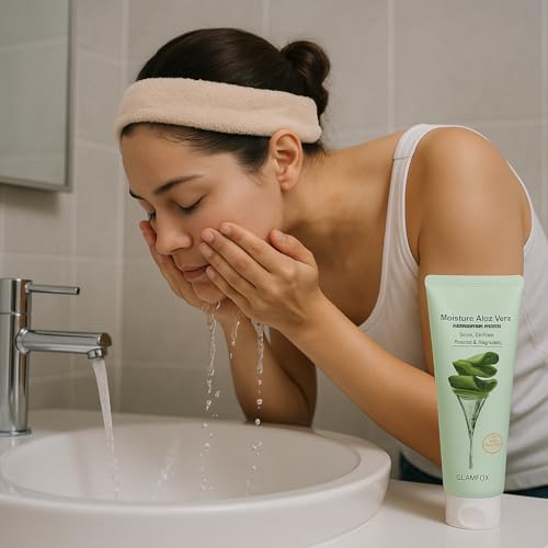 Moisture Aloe Vera Cleansing Foam with Vitamin C, 5.29 Fl Oz (Pack of 1)