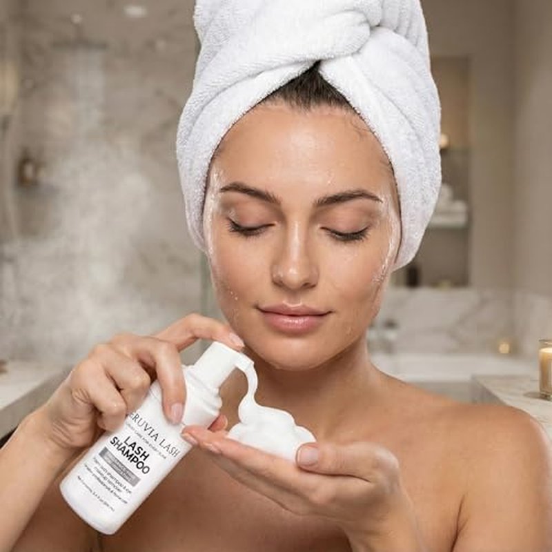 Eyelash Shampoo for Eyelash Extensions (3.4 fl oz / 100ml) - Sensitive Eyelid Foaming Cleanser - Oil-Free Lash Bath for Daily Aftercare - Includes Soft Brush & Mascara Wand