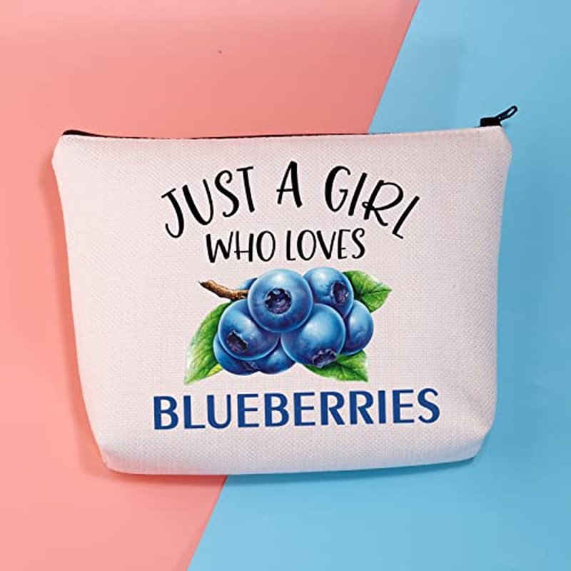 BDPWSS Blueberry Gifts Blueberries Makeup Bag Just A Girl Who Loves Blueberries Zipper Pouch For Blueberry Lover Fruit Lover Gift (Girl Love Blueberries)