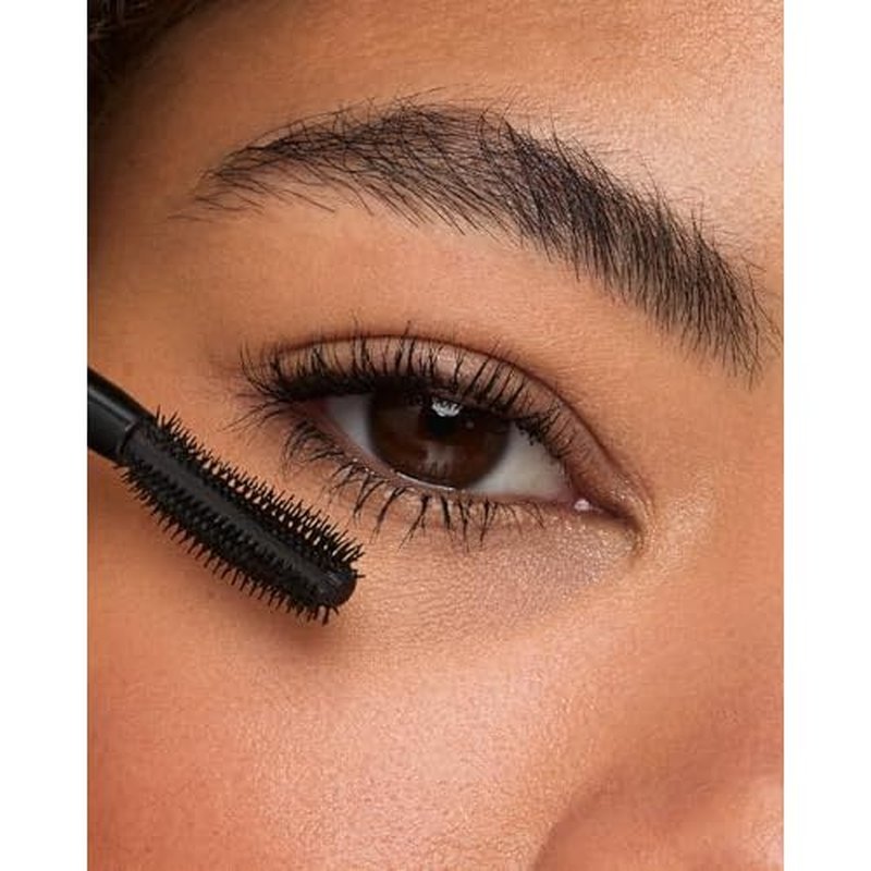 KIKO Milano Volumeyes+ Mascara | Volume-Enhancing Active Mascara