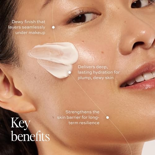 Off White Dewy Day Cream - Anti-Aging Hydrating Face Moisturizer with Rosehip & Snow Mushroom