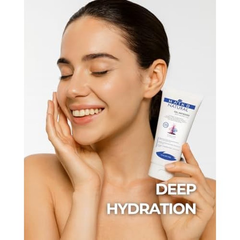 Anti-Aging Gel with Marine Algae Extract and Vitamins A & E. Smooths Fine Lines and Boosts Skin Elasticity. Deep Hydration and Cell Renewal. Paraben-Free, Cruelty-Free - 1.7 FL.OZ / 50g