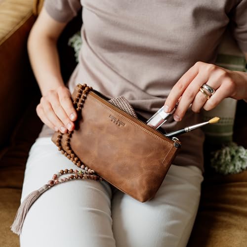 BERLINER BAGS Genuine Leather Makeup Bag Anna, Cosmetic Bag for Purse, Travel and Cosmetics Pouch with Zipper for Women (Camel, S)