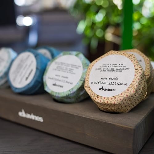 Shiny Hair Wax for Styling Frizz Control & Flyaway Taming