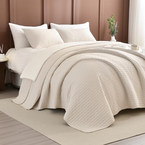 Wheat Oversized King Quilt Set - 120x120in California King Bedspread with Pillow Shams - Lightweight All-Season Bedding, 3 Piece