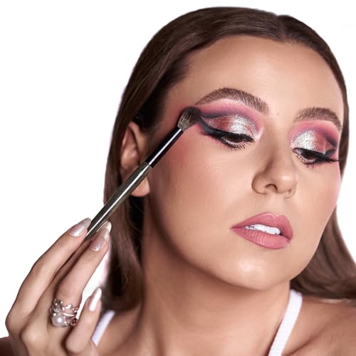 Rose and Ben Beauty E29 Blending Eyeshadow Brush - Crease & Shading Tool