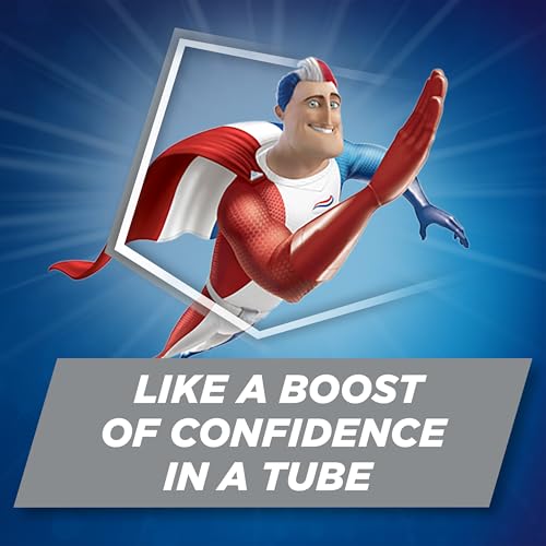 Aquafresh Extreme Clean Whitening Action Fluoride Toothpaste - Mint, 5.6oz Pack of 12