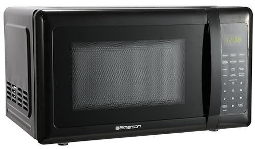 Emerson Compact Countertop Microwave Oven 0.7 Cu Ft 700W Black