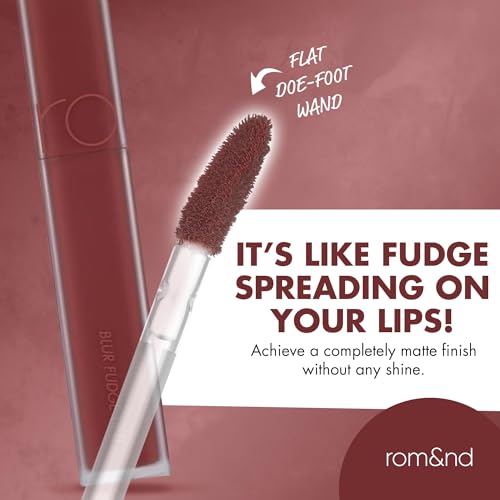 rom&nd Blur Fudge Tint 04 Radwood | Velvety Soft Matte K-Beauty Lip Stain | Non-Drying, Long-Lasting, Effortless Blurred Effect | Deep Burgundy Red for All Skin Tones