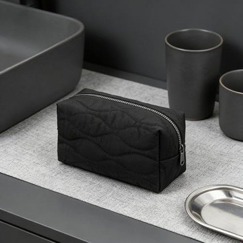 Fluffy Quilted Makeup Bag Suitable for Women and Girls, Multi-pocket Cosmetic Pouch Travel Toiletry Bag for Storing Toiletries Portable Storage Cosmetic Travel Cloth Bag£¨Black£©