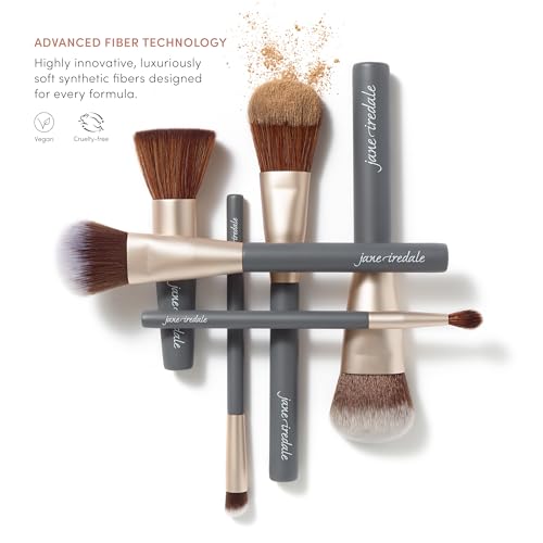 jane iredale The Handi Brush, Medium, Semi-Dense Complexion Brush for Controlled, Even Application of Powder Makeup, Vegan, Cruelty Free