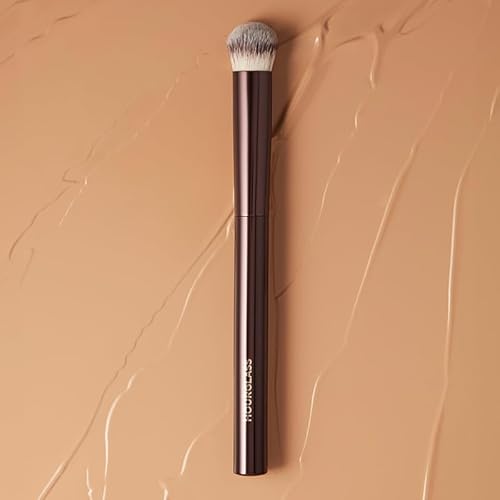Hourglass Vanish Seamless Finish Concealer Brush